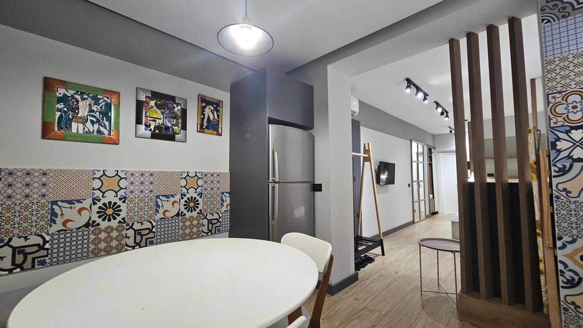 Tam Serviced Studio Apartments Next To Blloku Tirana Eksteriør billede