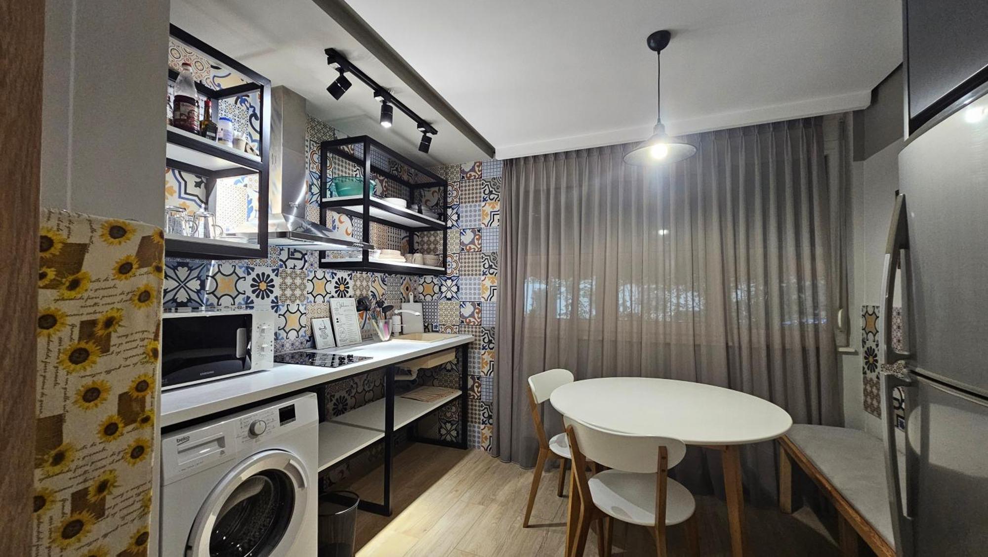 Tam Serviced Studio Apartments Next To Blloku Tirana Eksteriør billede